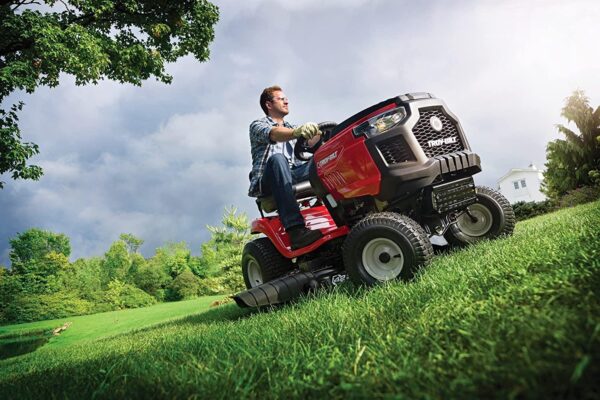 Hydrostatic 42-Inch 547cc Lawn Riding Mower - Image 8