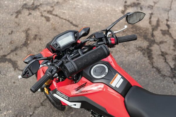 Kuryakyn Road Thunder 300W Waterproof Bluetooth Motorcycle Sound Bar. Handlebar Mount. Satin Black - Image 5