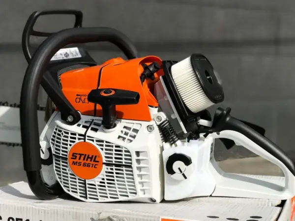 MS 661 C-M 32 Professional Chainsaw - Image 3